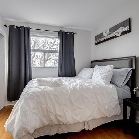 Eglinton West Guest Suite Toronto Buitenkant foto